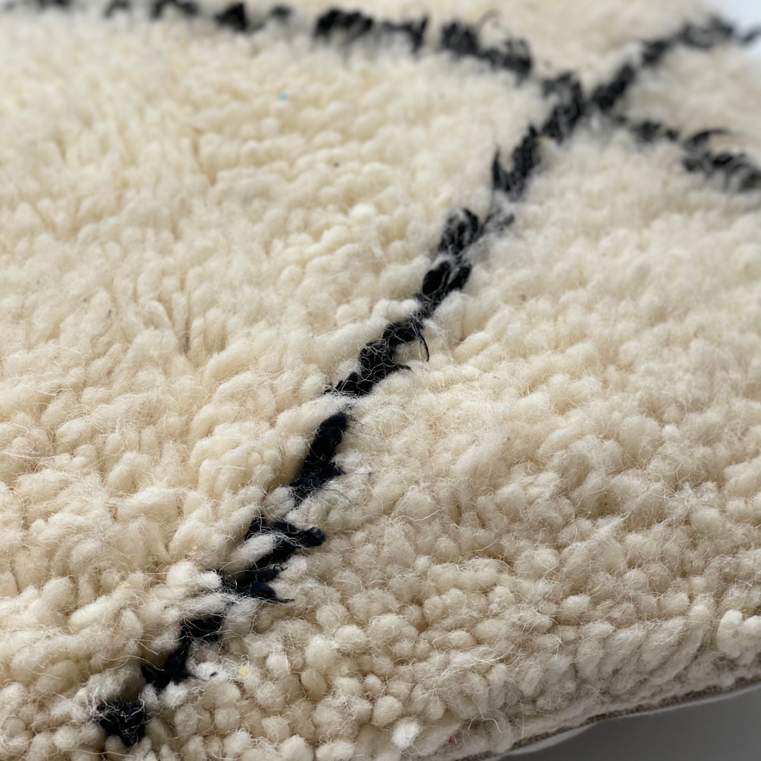 Rectangle Beni Ourain Cushion - Troussi