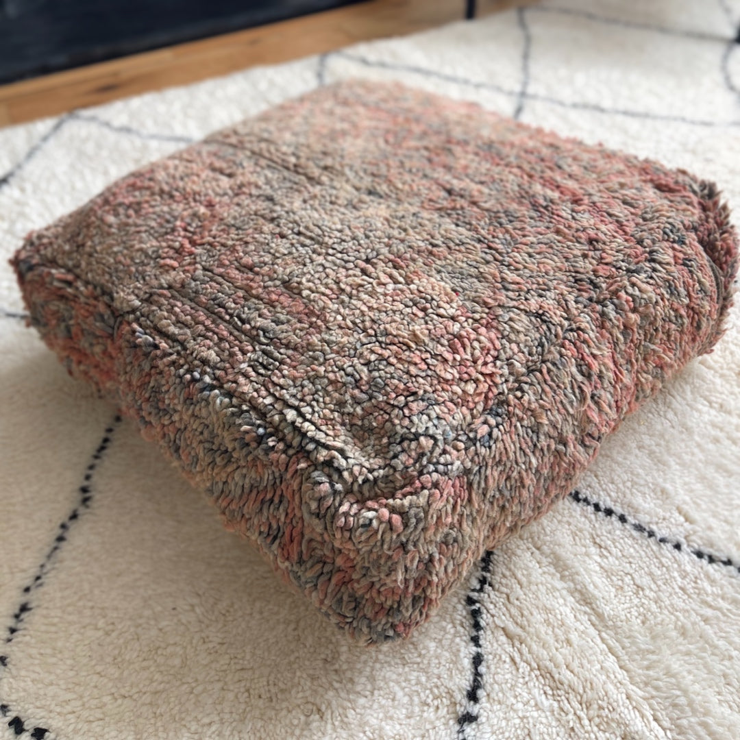Vintage Berber Pouffe - 112 - Troussi