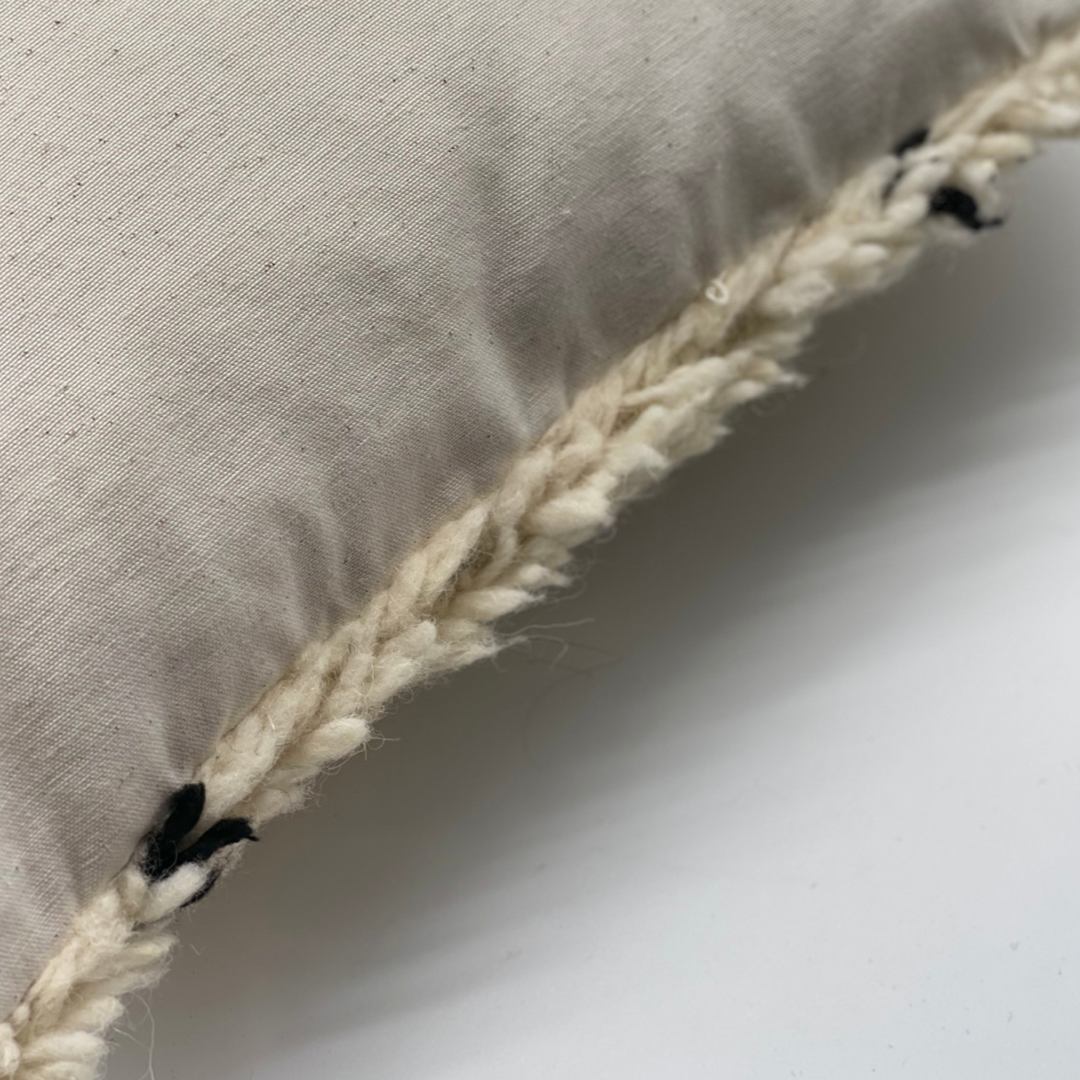 Beni Ourain Cushion Small - Troussi