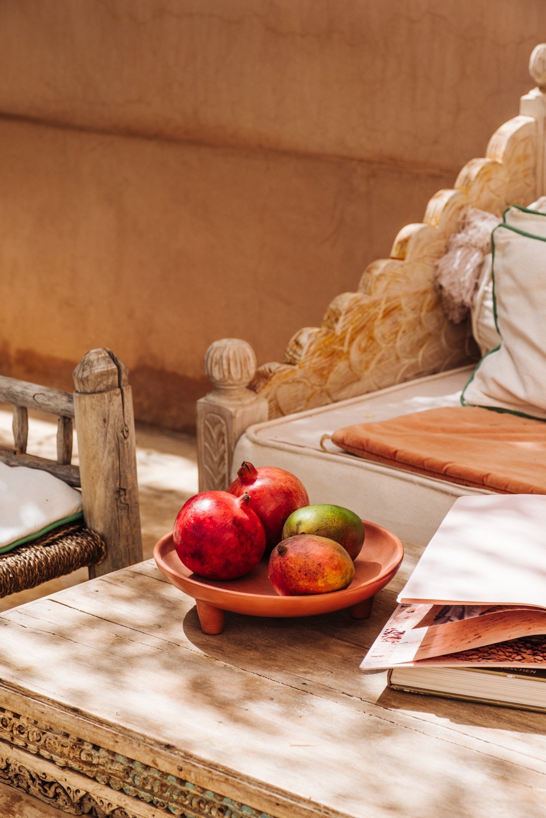 Tadelakt Tripod Fruit Bowl Terracotta - Troussi