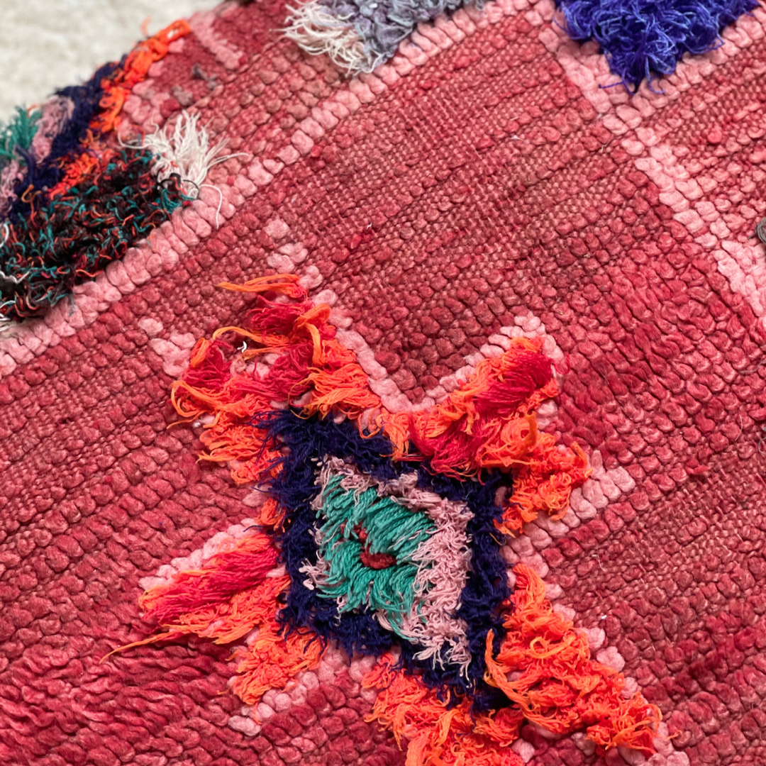 Vintage Berber Pouffe - Boucherouite - Troussi