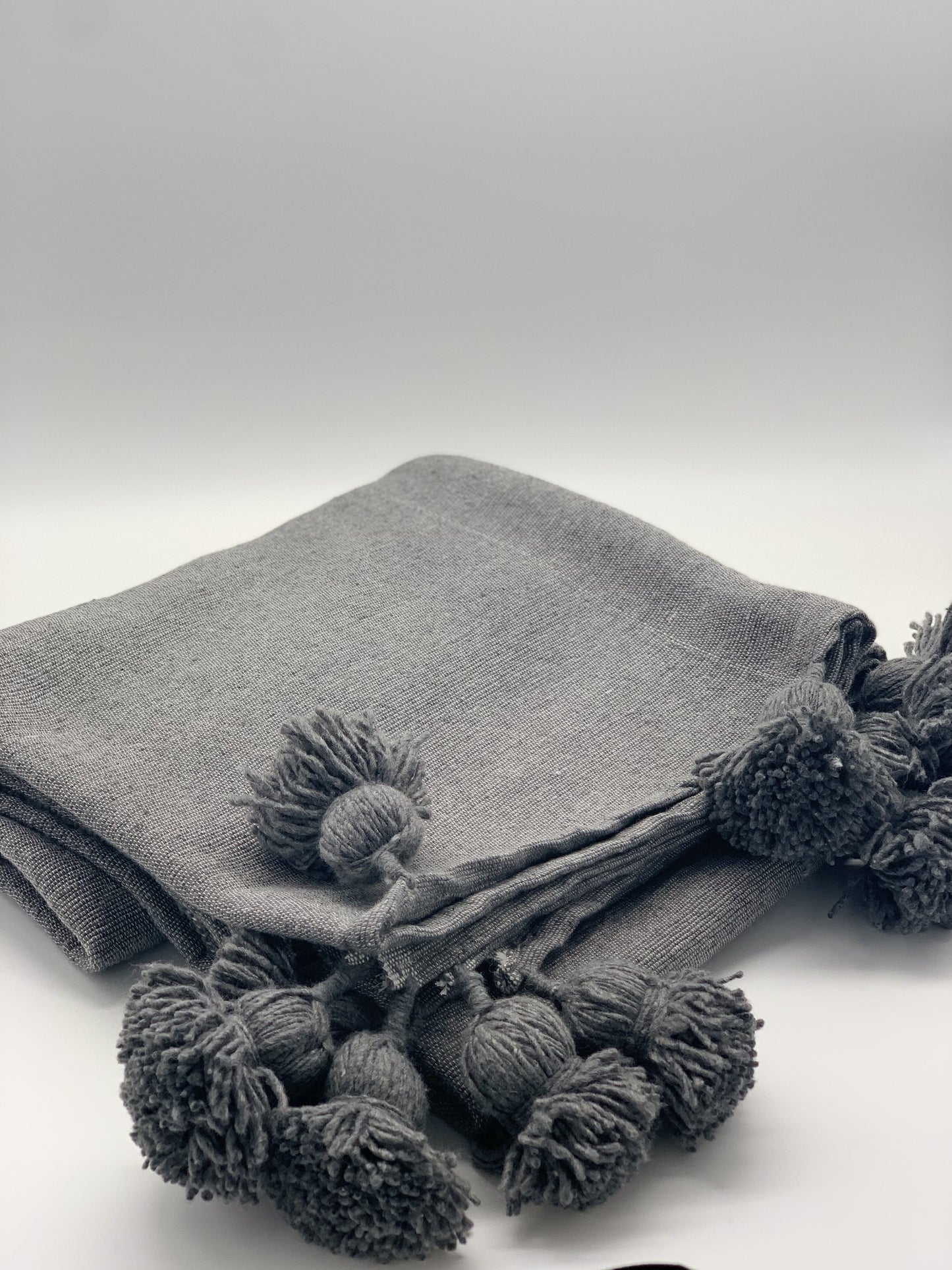 Pom Pom Blanket Ash - Troussi
